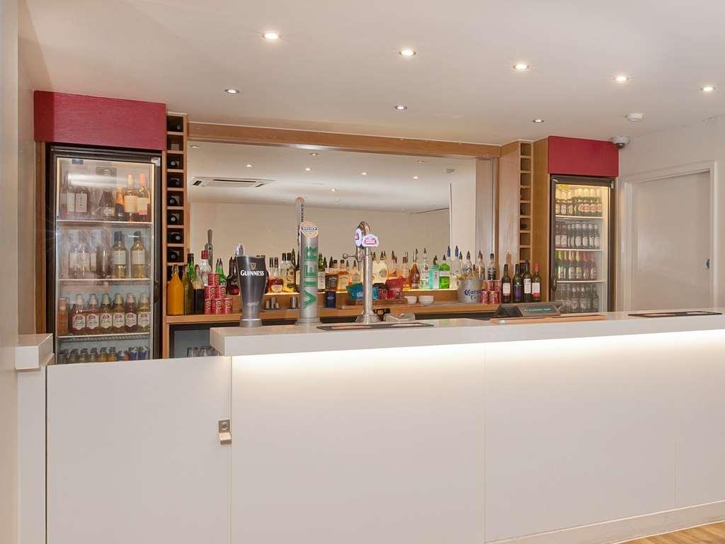 Travelodge Manchester Central Restauracja zdjęcie
